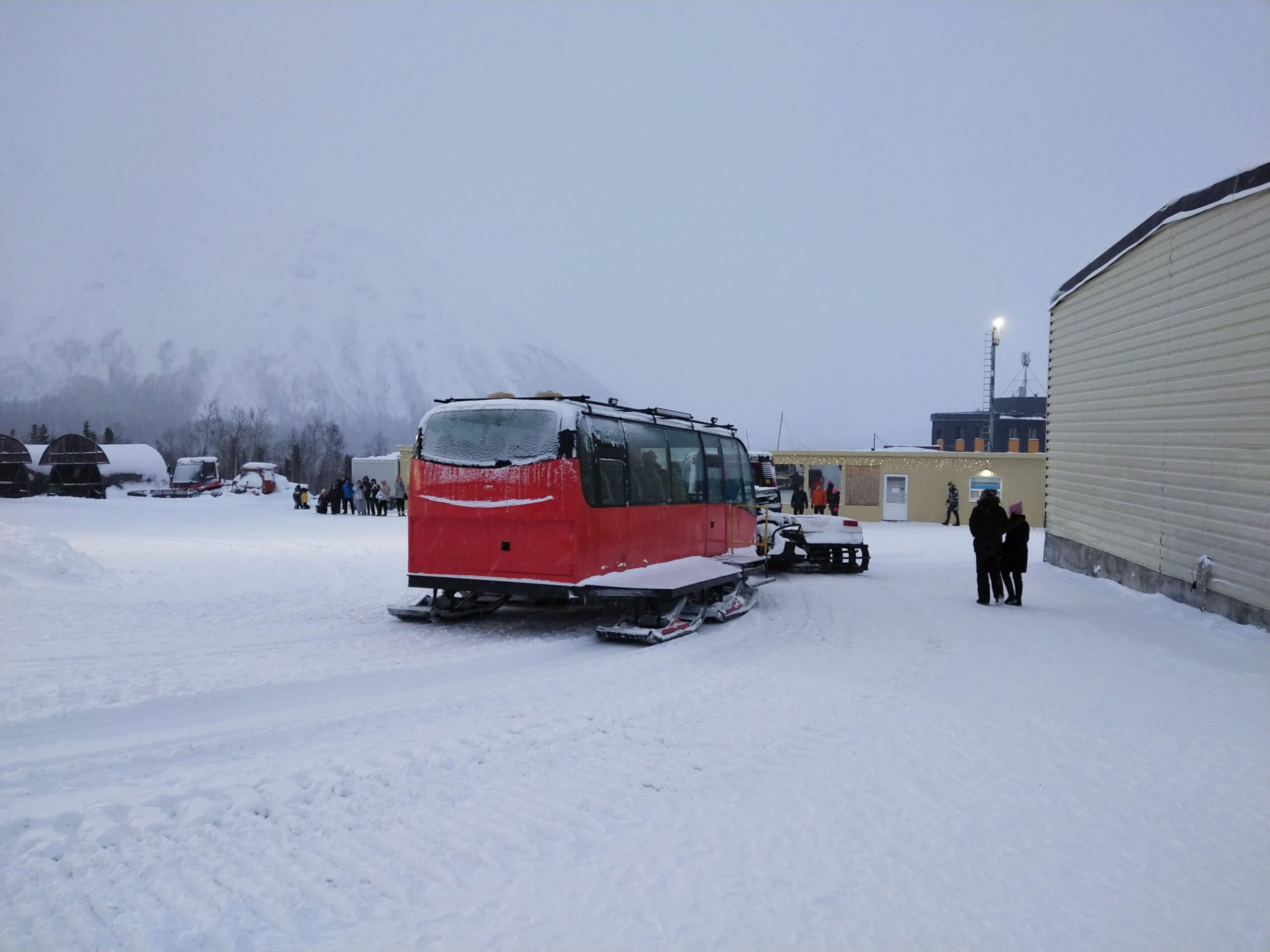 Снежный автобус